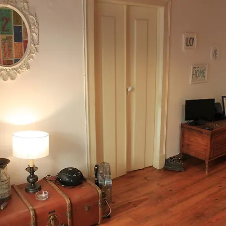 The Blue House - Lively Bairro Alto Apartman Lisboa