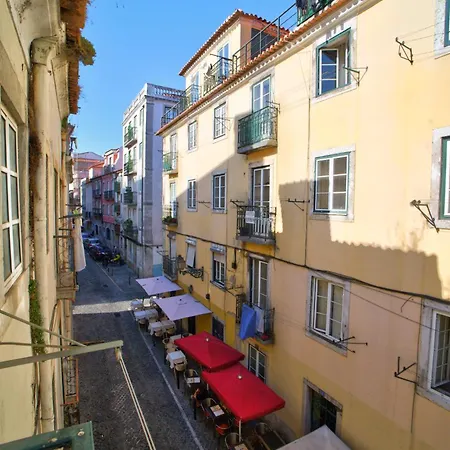 The Blue House - Lively Bairro Alto Apartman
